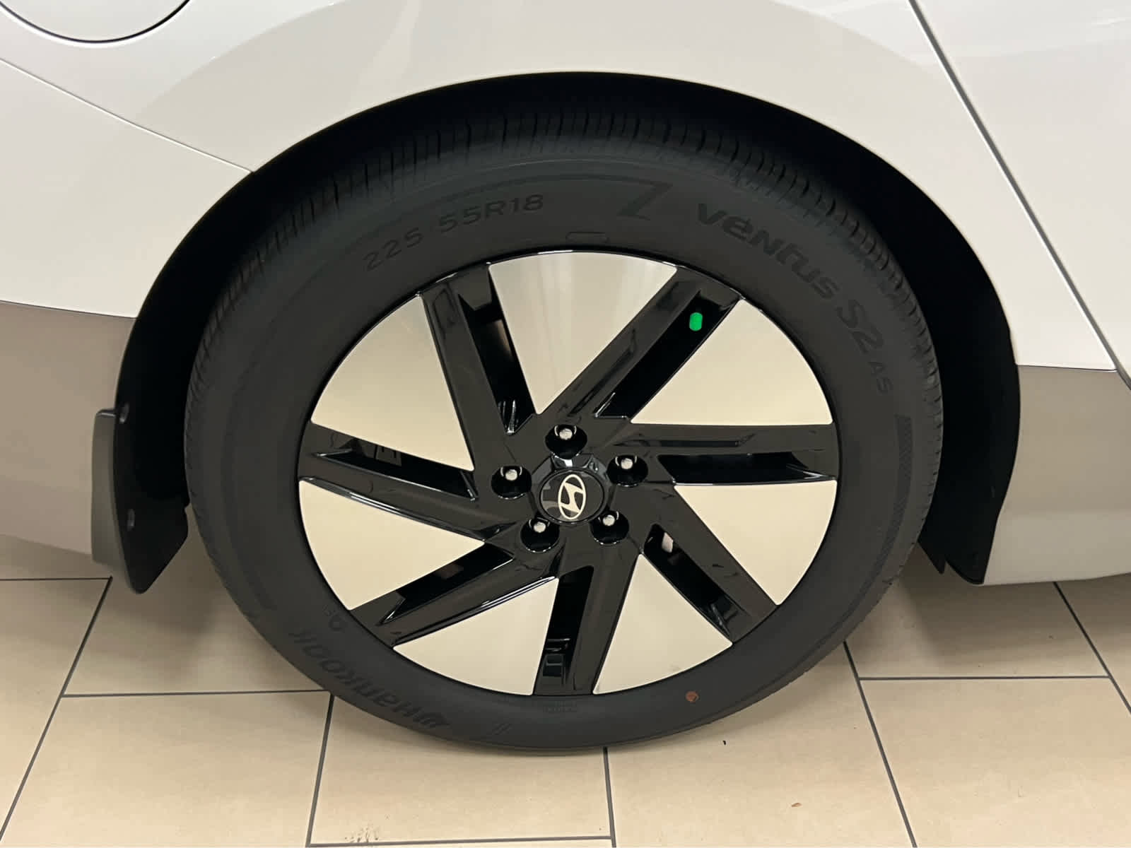 New 2025 Hyundai Ioniq 6 SE image 15