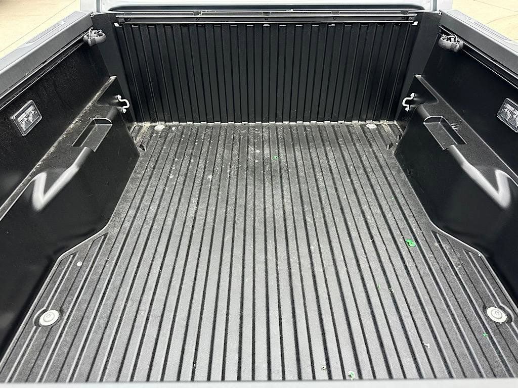 New 2026 Toyota Tacoma SR5 AWD/4WD image 8