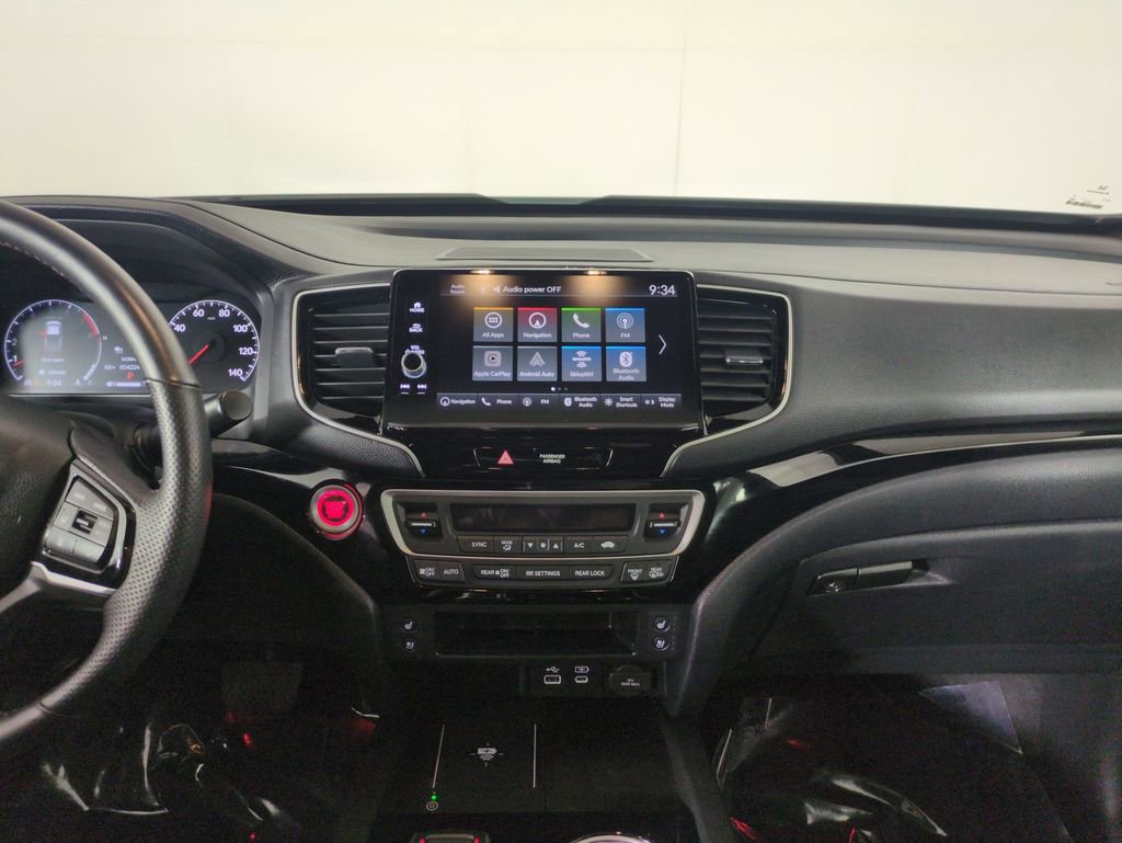 Used 2024 Honda Ridgeline Black Edition image 22