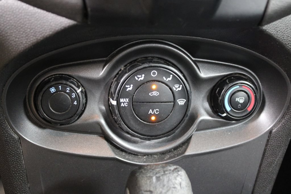Used 2015 Ford Fiesta S FWD image 26