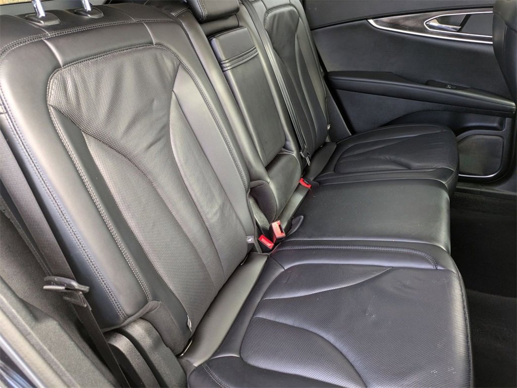 Certified 2022 Lincoln Nautilus Reserve w/ Luxury Package image 30