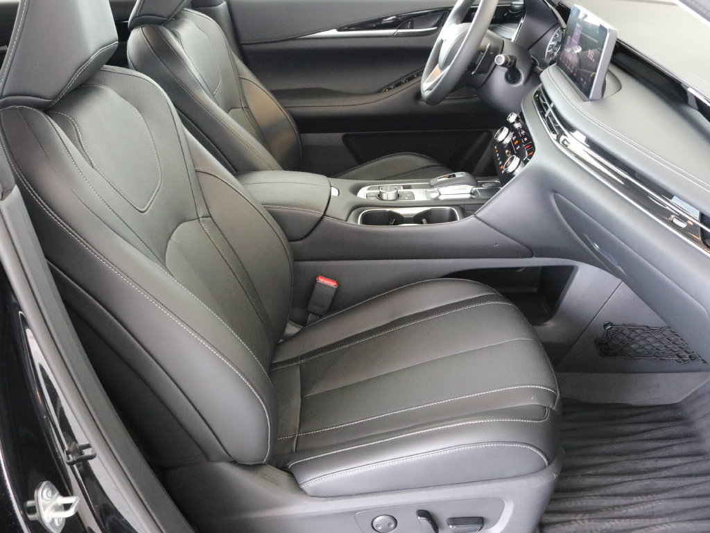 Used 2025 INFINITI QX60 Pure w/ Cargo Package AWD/4WD image 45
