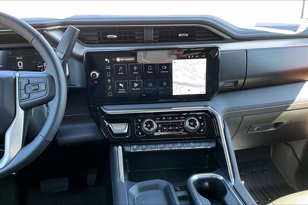 New 2026 GMC Sierra 2500 Denali w/ Denali Reserve Package image 17