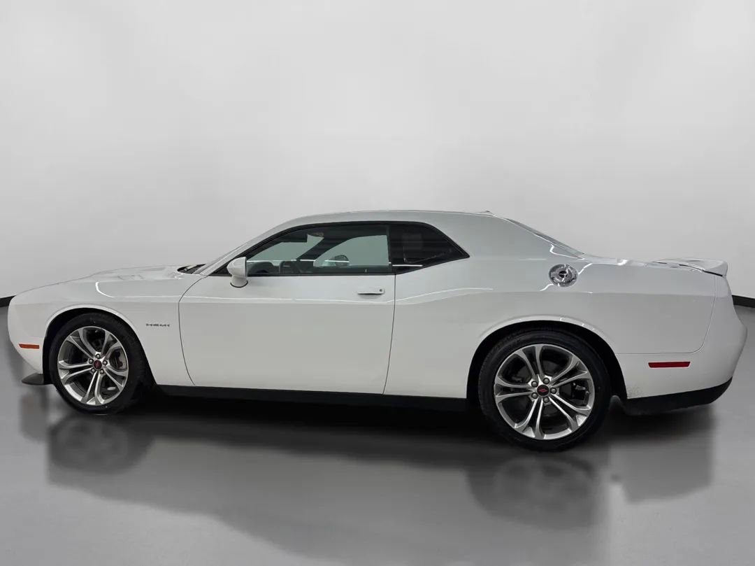 Used 2022 Dodge Challenger R/T image 5