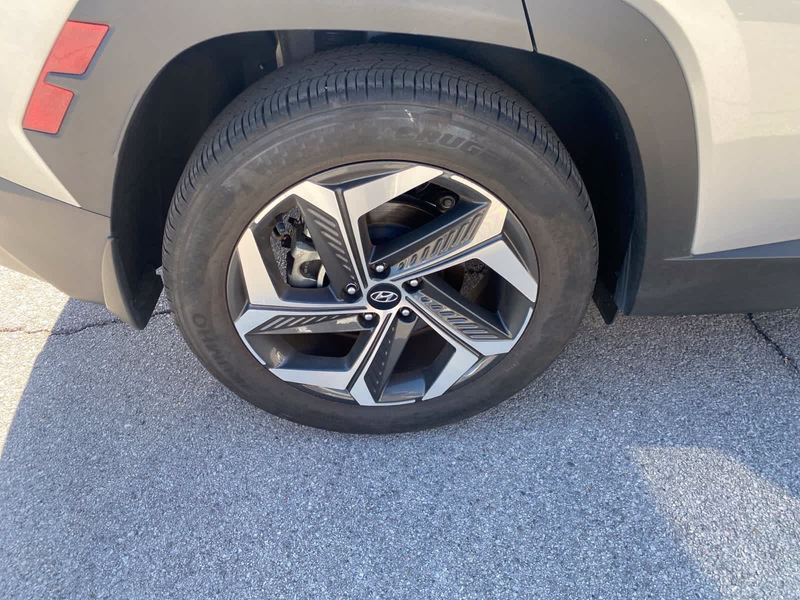 Used 2024 Hyundai Tucson SEL w/ Convenience Package FWD image 5