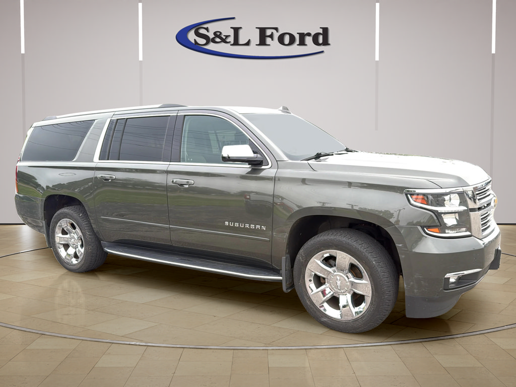 Used 2019 Chevrolet Suburban Premier AWD/4WD image 10