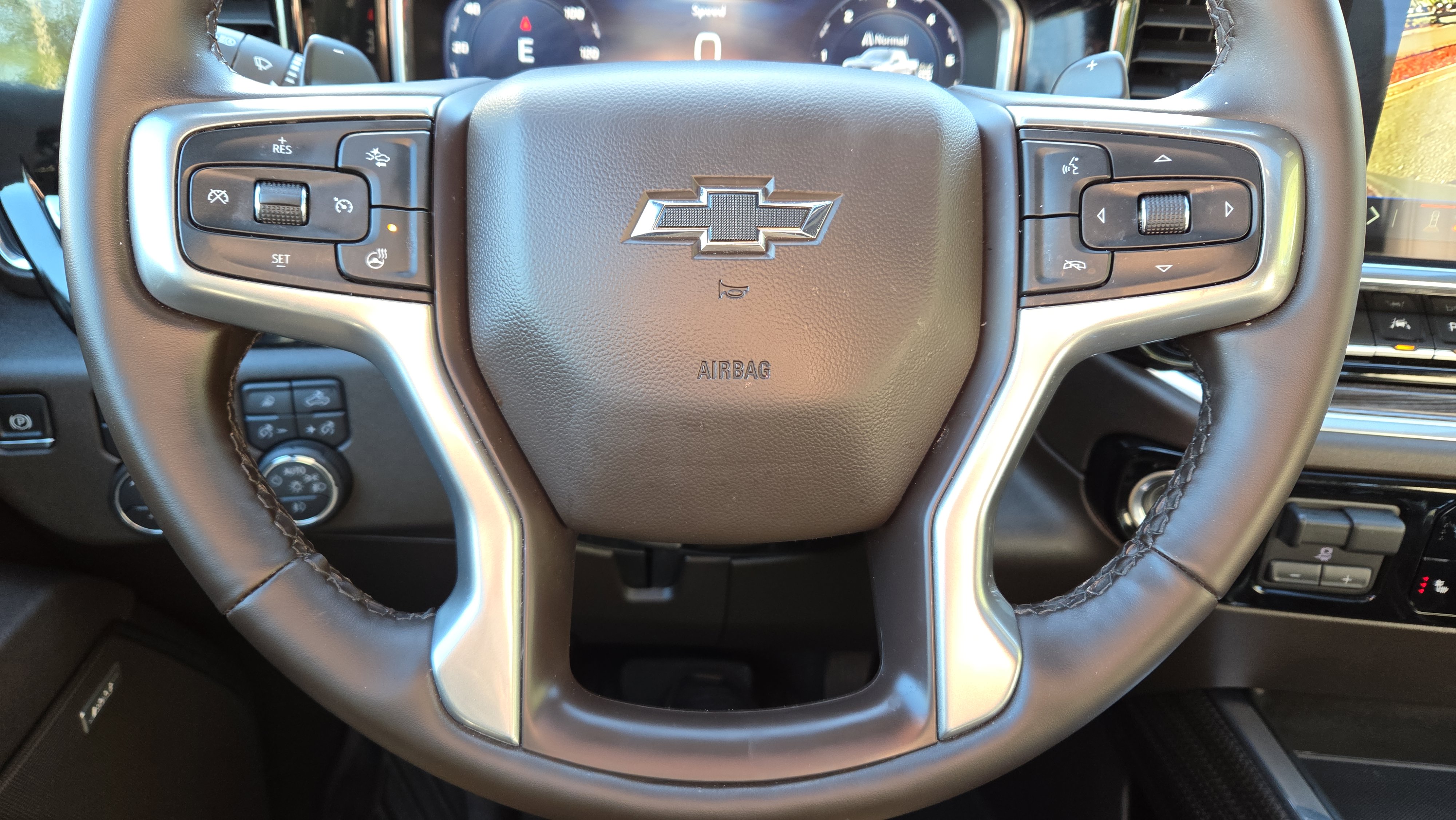 Used 2026 Chevrolet Silverado 1500 LT Trail Boss w/ Safety Package image 28