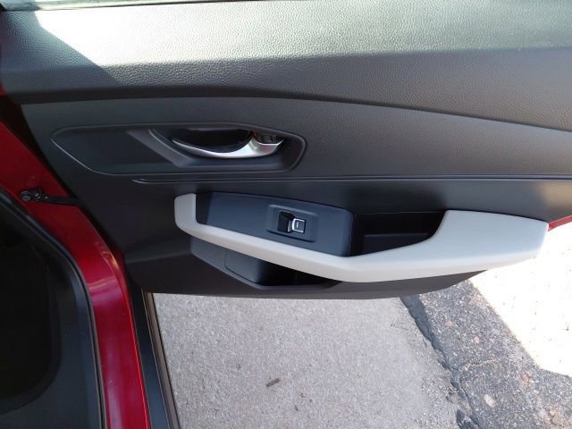 Used 2023 Honda Accord EX image 31