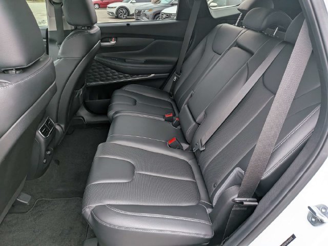 Certified 2023 Hyundai Santa Fe SEL w/ Premium Package FWD image 17