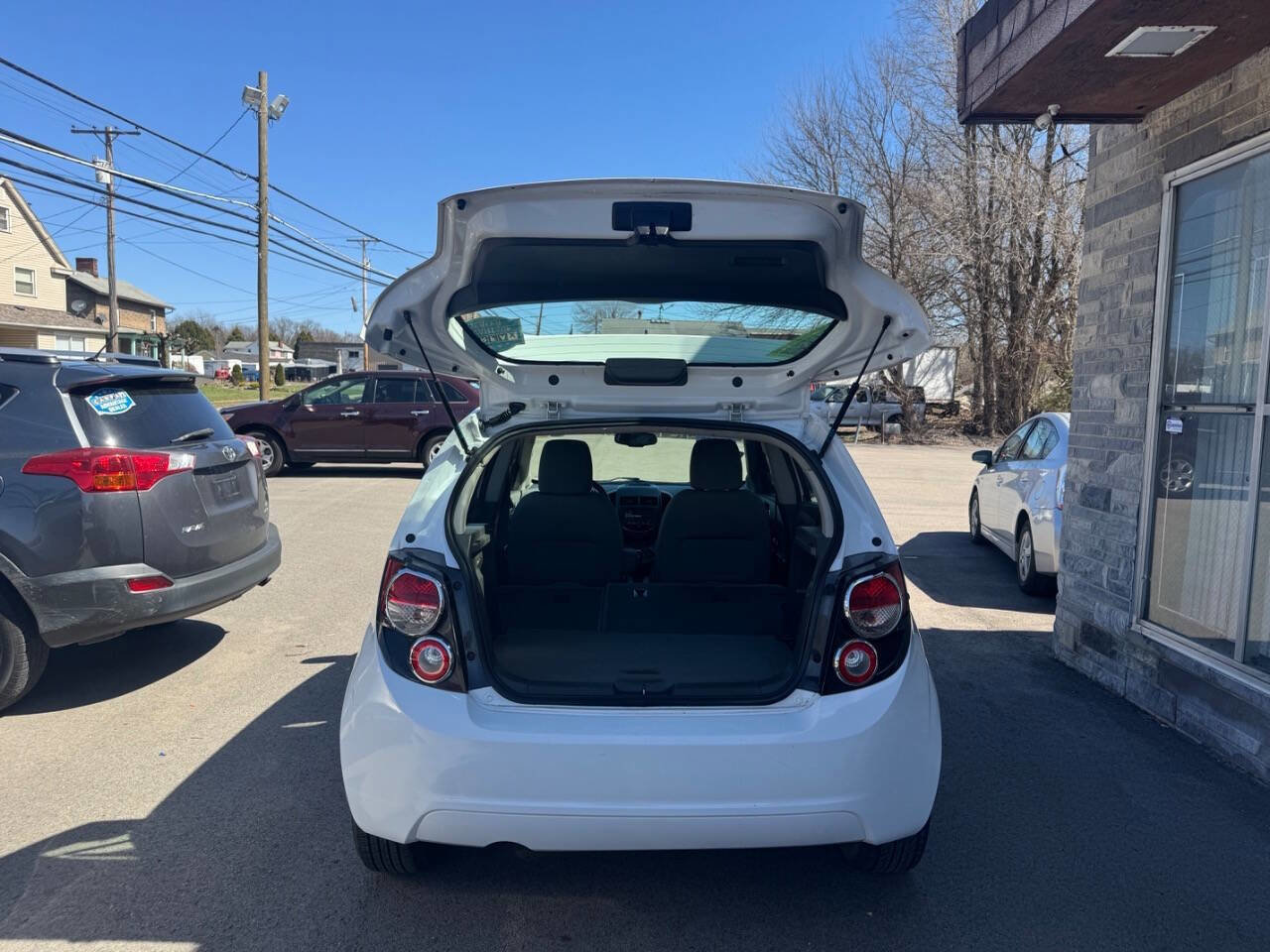 Used 2016 Chevrolet Sonic LT FWD image 16