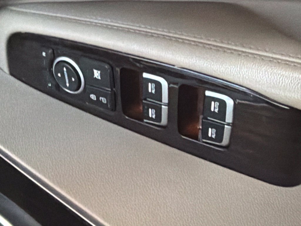 Used 2019 Kia Sorento FWD V6 image 10