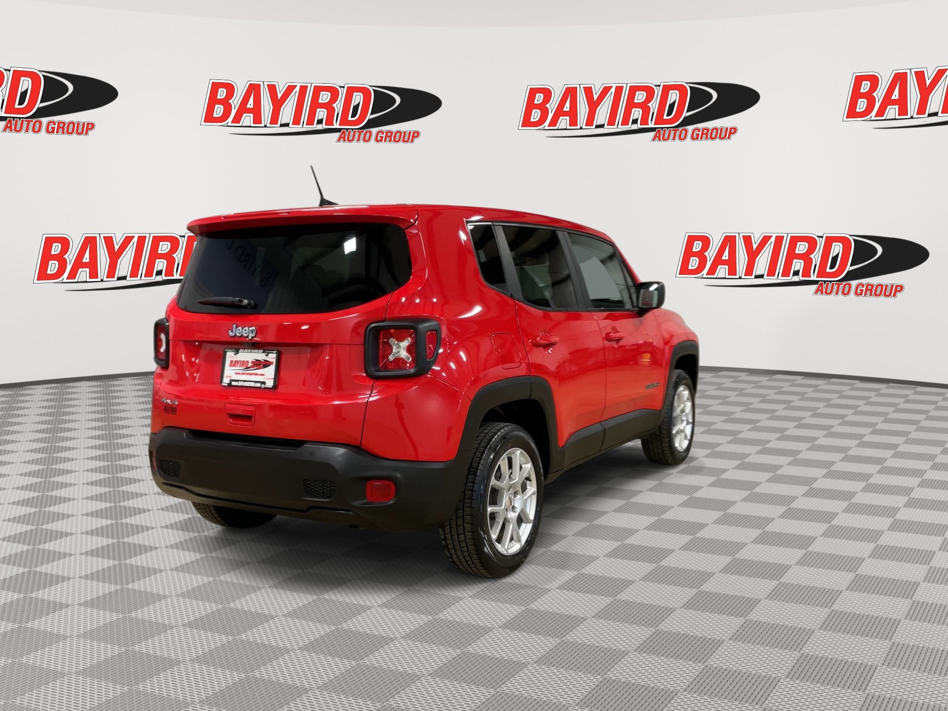 Used 2023 Jeep Renegade Latitude AWD/4WD image 8