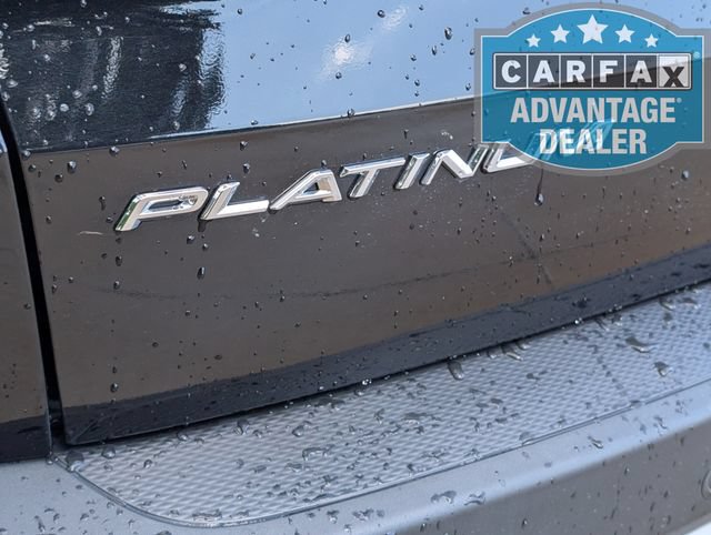 Used 2025 Ford Escape Platinum AWD/4WD image 32