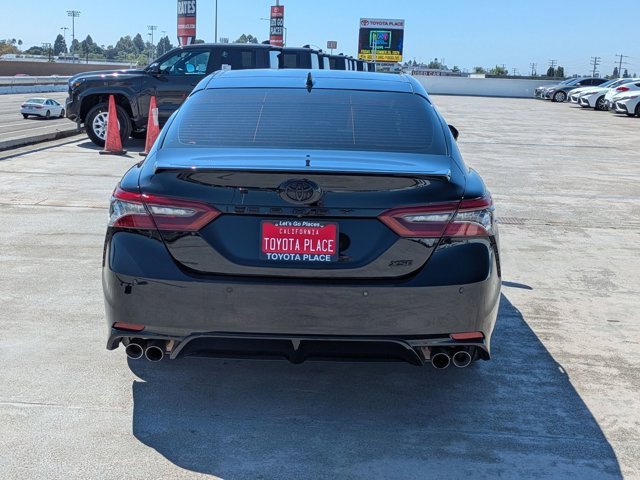 Used 2023 Toyota Camry XSE image 9