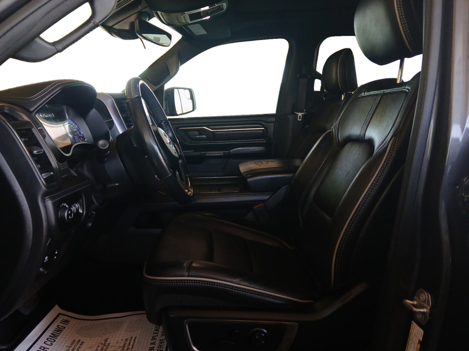 Used 2020 RAM 1500 Limited image 9