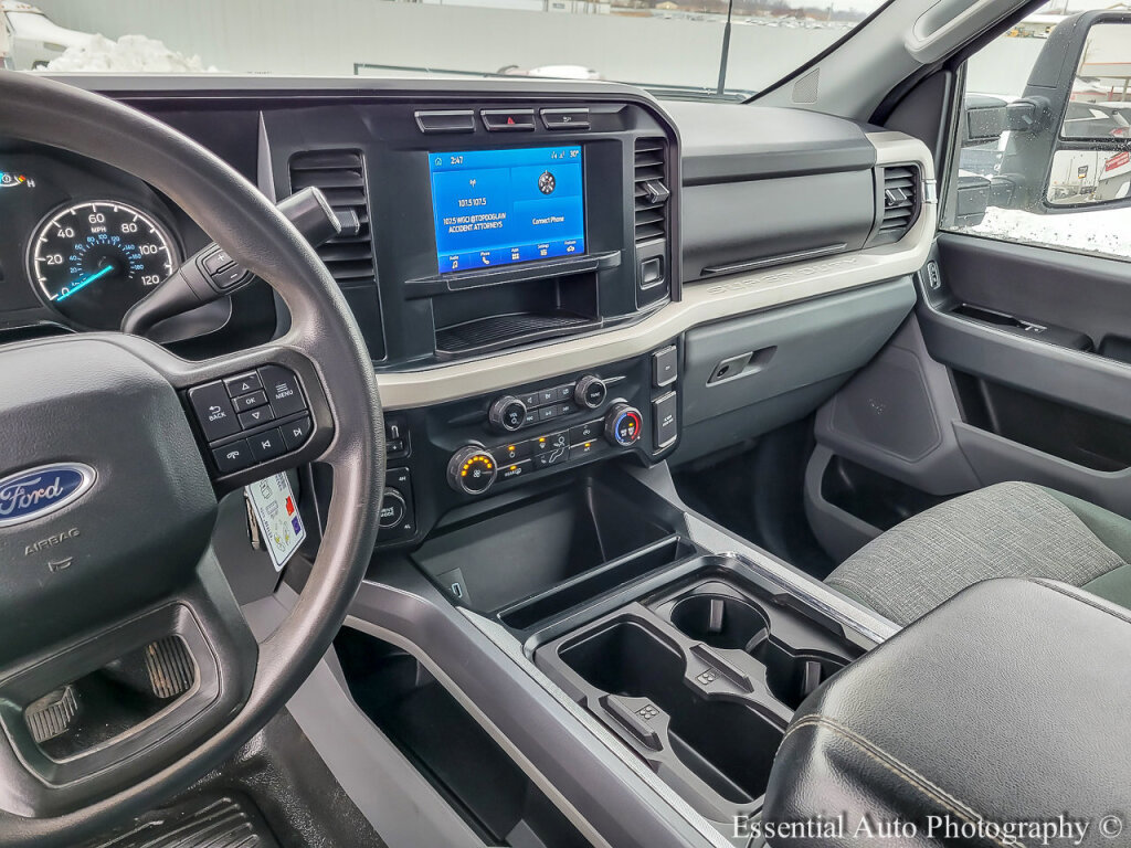 Used 2023 Ford F250 XLT image 24