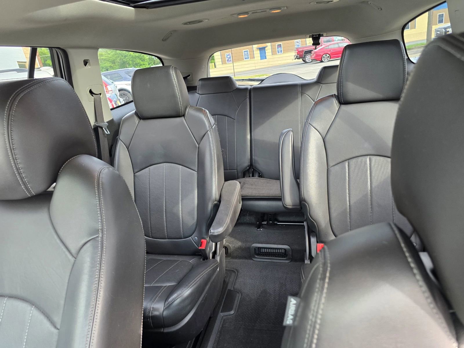 Used 2017 Buick Enclave Premium w/ Experience Buick Package AWD/4WD image 16