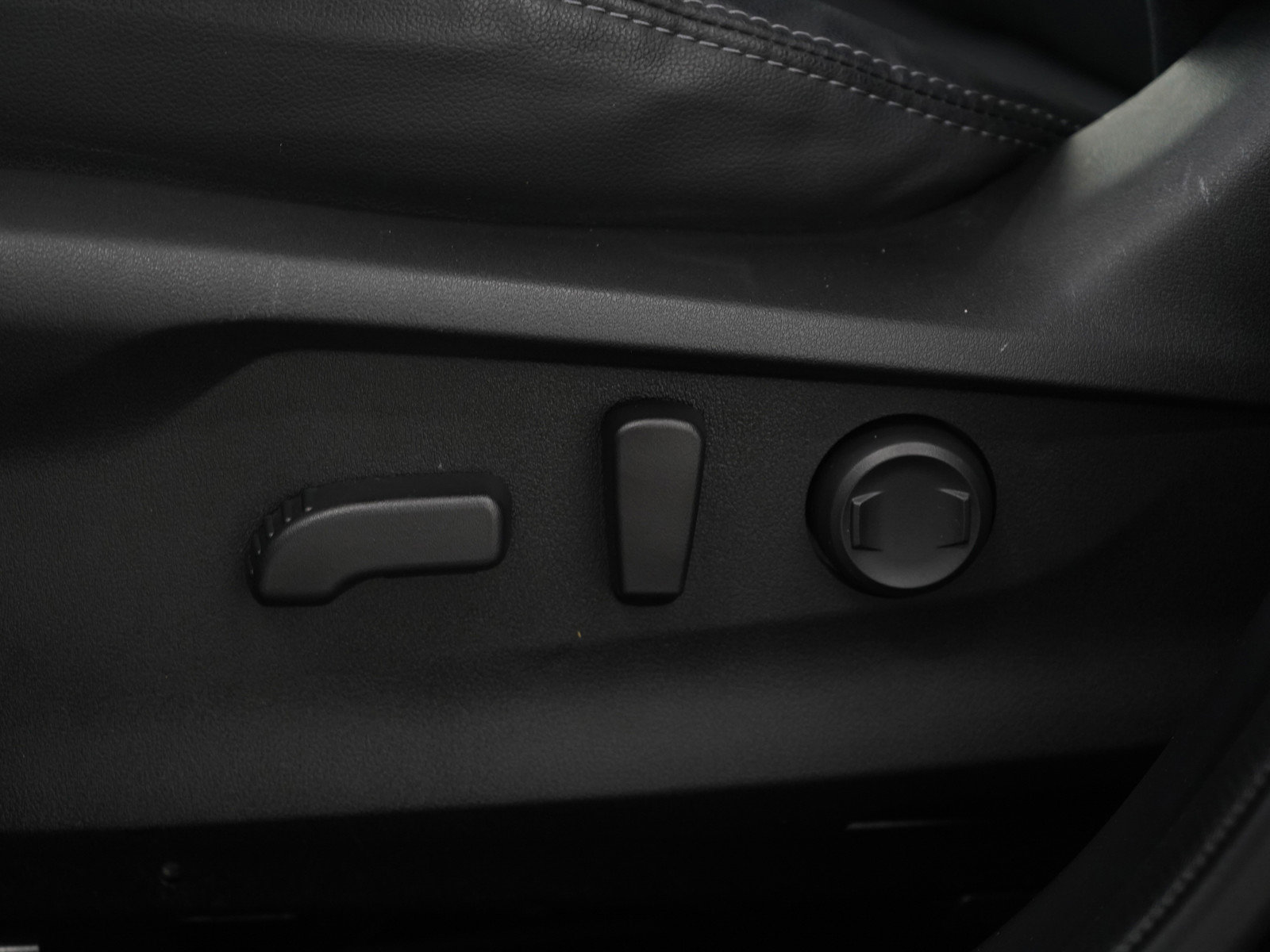 Used 2024 Subaru Forester Touring image 29