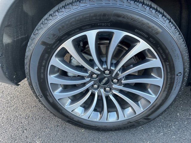 Used 2024 Lincoln Aviator Reserve w/ Elements Package Plus image 9