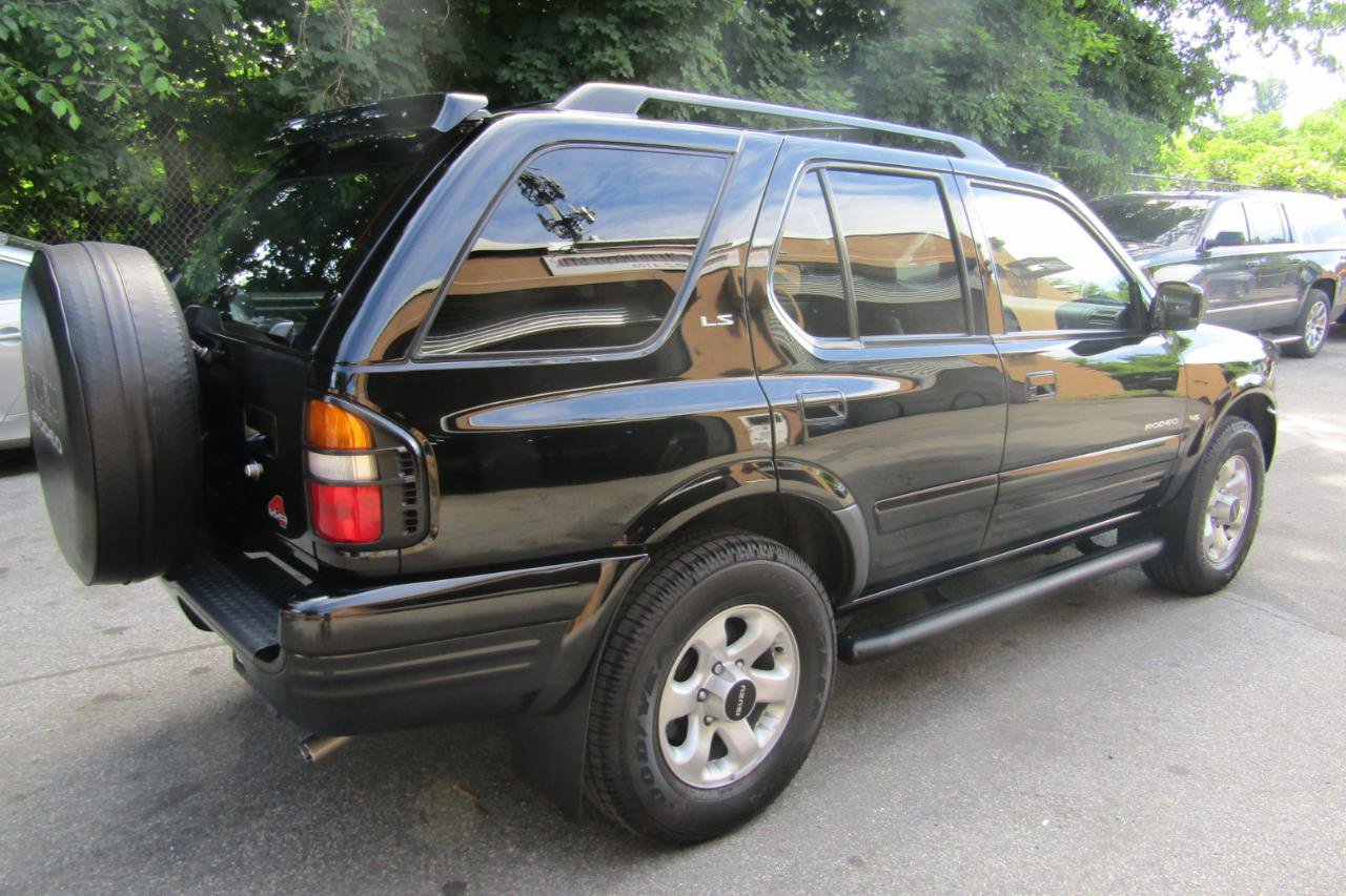 Used 1998 Isuzu Rodeo LS AWD/4WD image 15