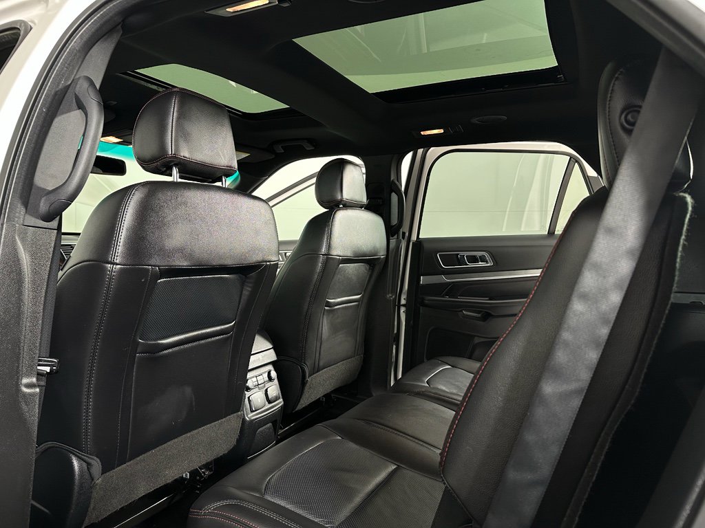 Used 2017 Ford Explorer Sport w/ Equipment Group 401A image 26