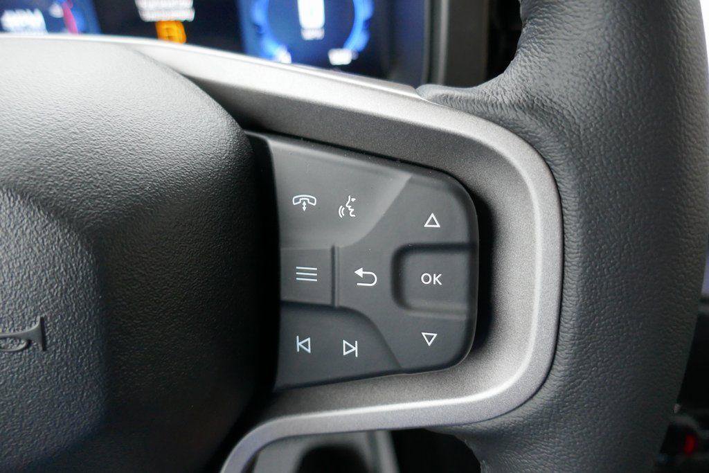 New 2025 Ford Bronco Badlands image 17