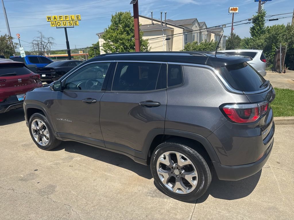 Used 2020 Jeep Compass Limited w/ Safety & Security Group AWD/4WD image 3