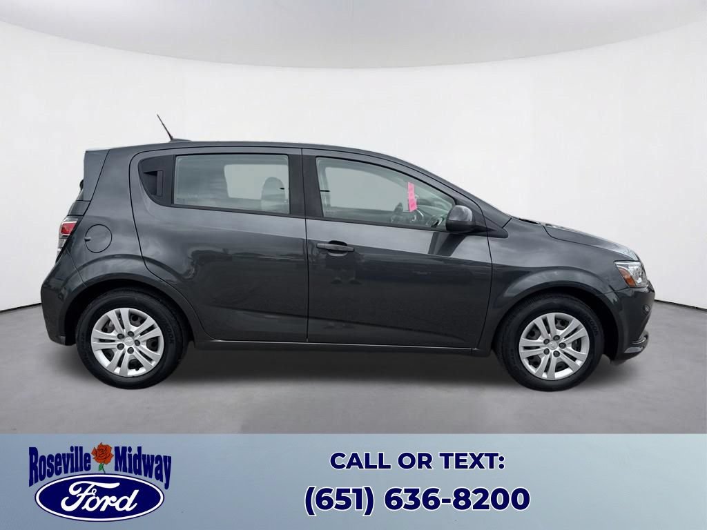 Used 2019 Chevrolet Sonic LT FWD image 9