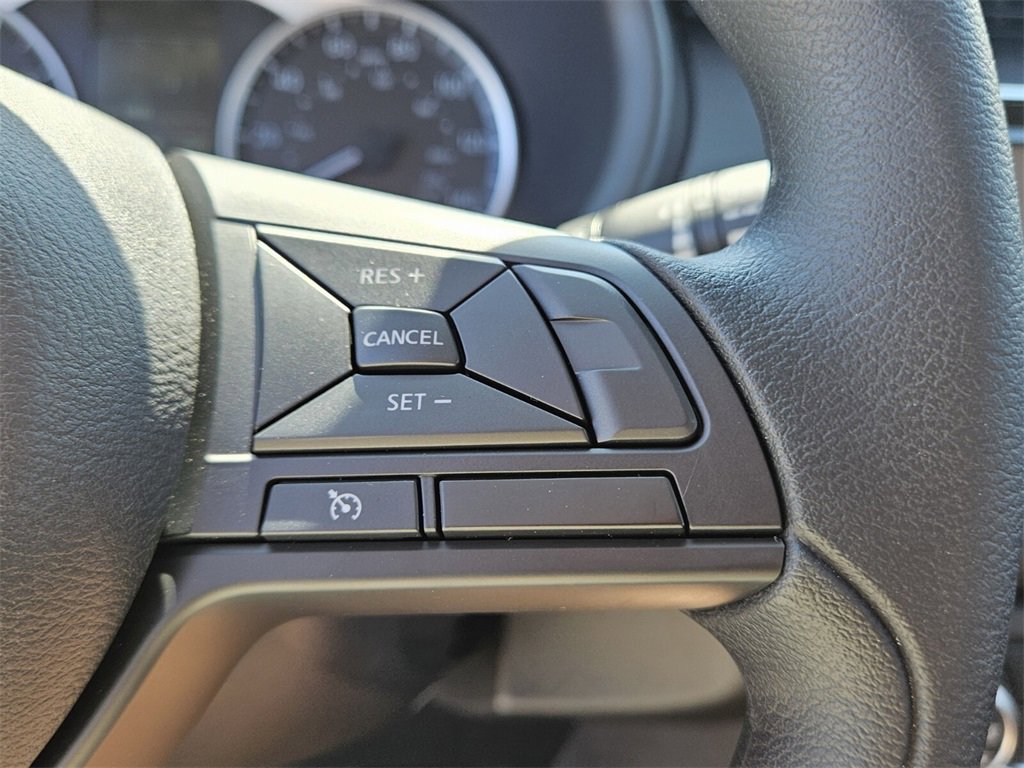 New 2025 Nissan Kicks Play S image 25