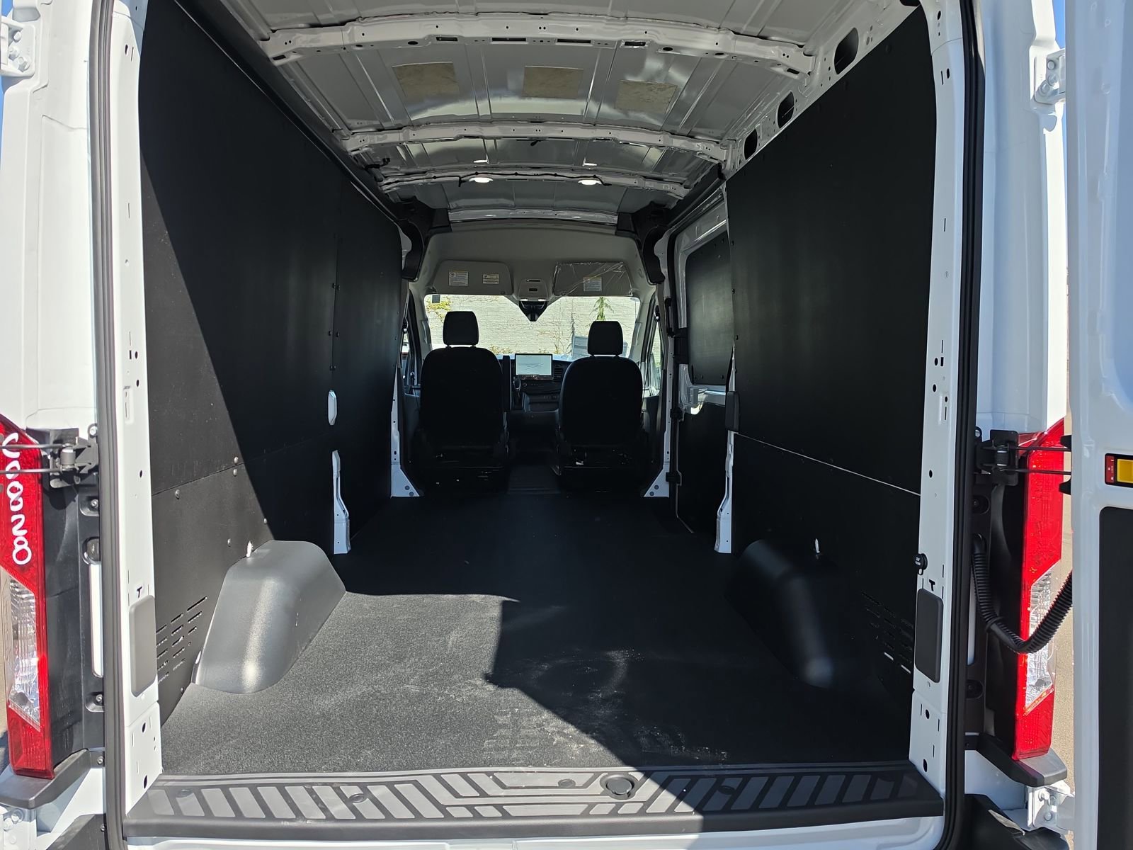 New 2026 Ford Transit 250 148 Medium Roof image 12