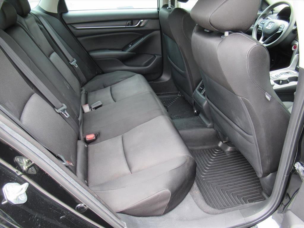 Used 2019 Honda Accord EX image 29