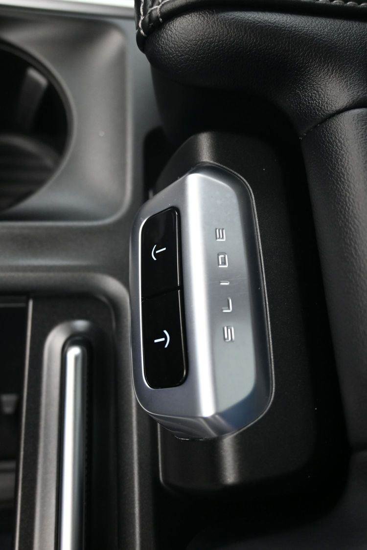 Used 2025 Ford Expedition Platinum image 36