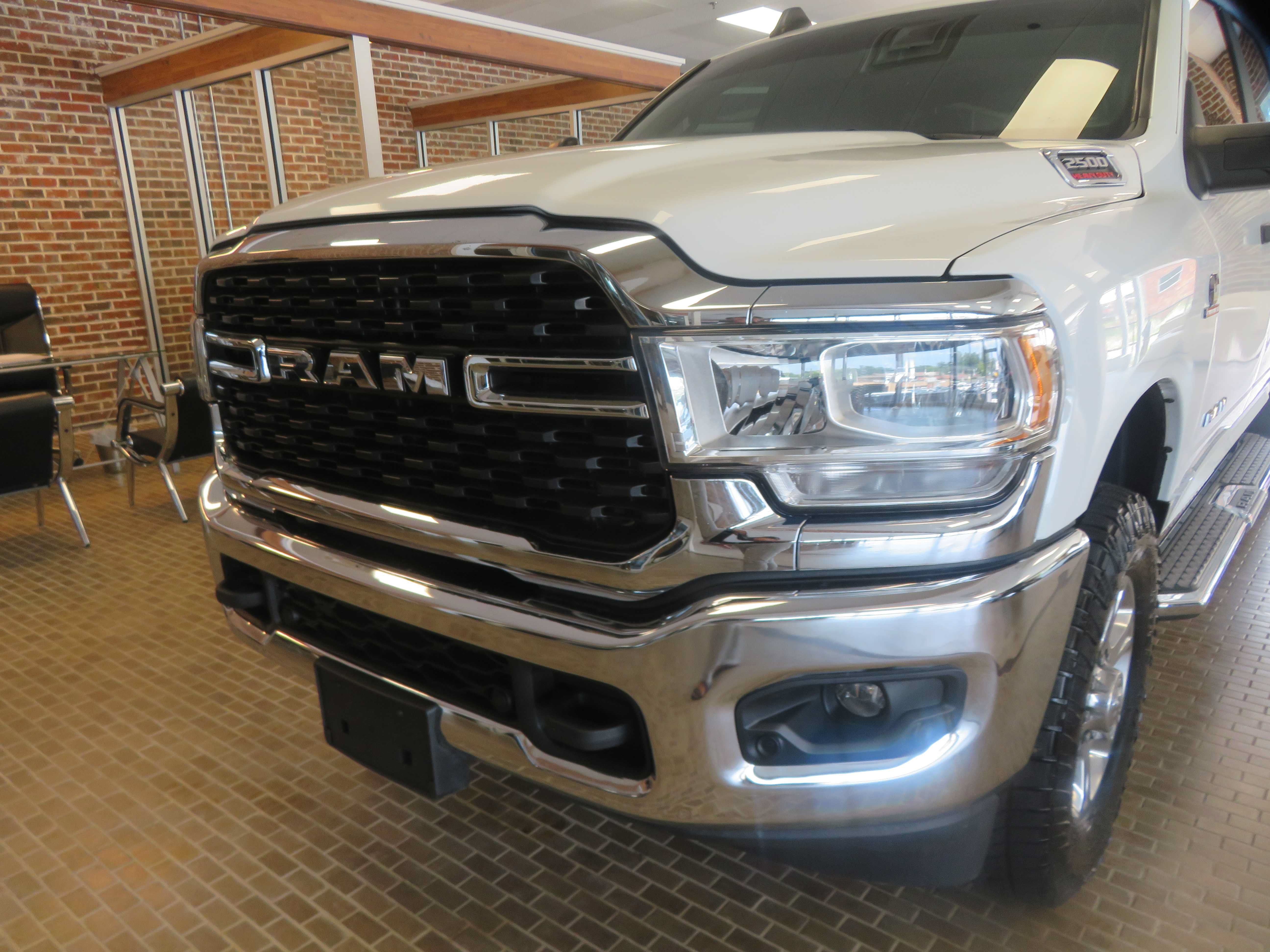 Used 2024 RAM 2500 Big Horn w/ Off Road Package AWD/4WD image 58