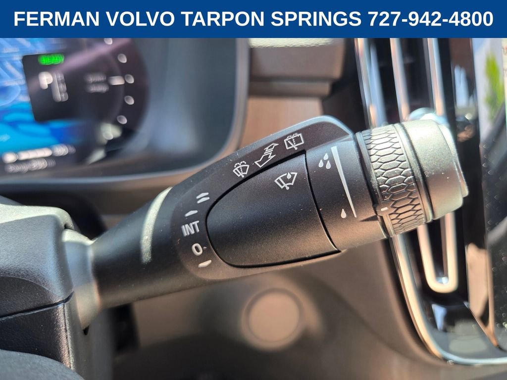 New 2026 Volvo EX40 Plus AWD/4WD image 31