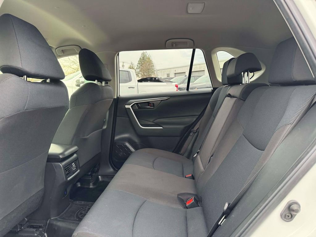 Used 2023 Toyota RAV4 LE image 11