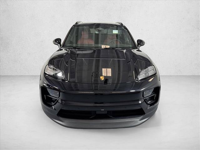 Used 2026 Porsche Macan 4S Electric AWD/4WD image 6