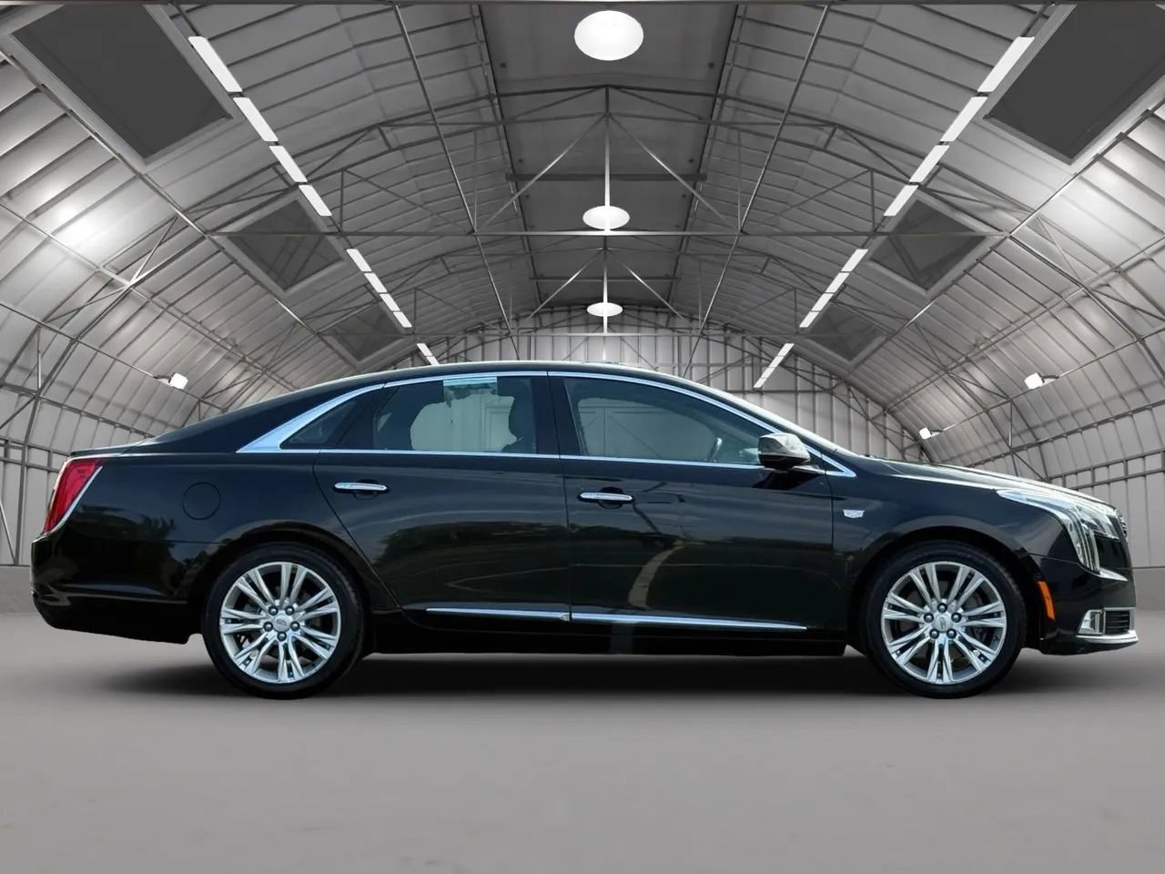 Used 2019 Cadillac XTS Luxury image 8
