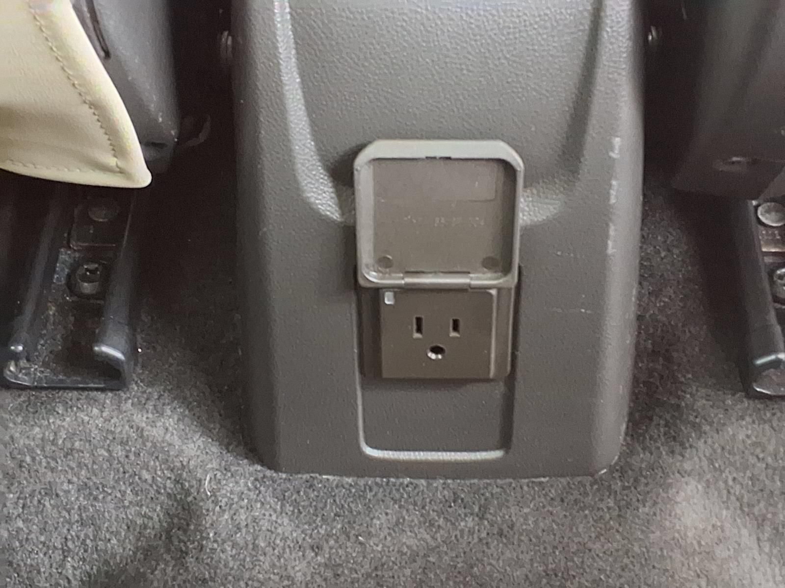 Used 2018 Buick Encore Premium FWD image 12