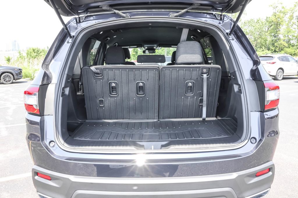 Used 2025 Honda Pilot Sport image 30