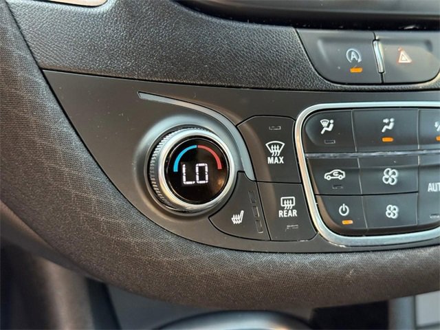 Used 2024 Chevrolet Malibu LT image 23