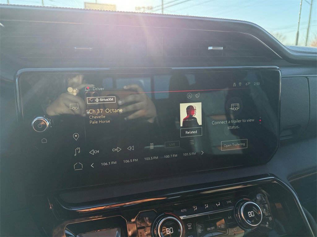 Used 2024 GMC Sierra 2500 AT4 w/ AT4 Preferred Package image 32