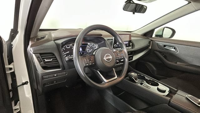 Used 2023 Nissan Rogue SV AWD/4WD image 13