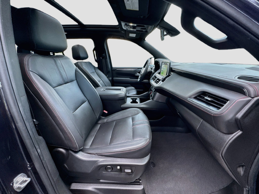 Used 2022 Chevrolet Tahoe RST w/ Luxury Package RWD image 32
