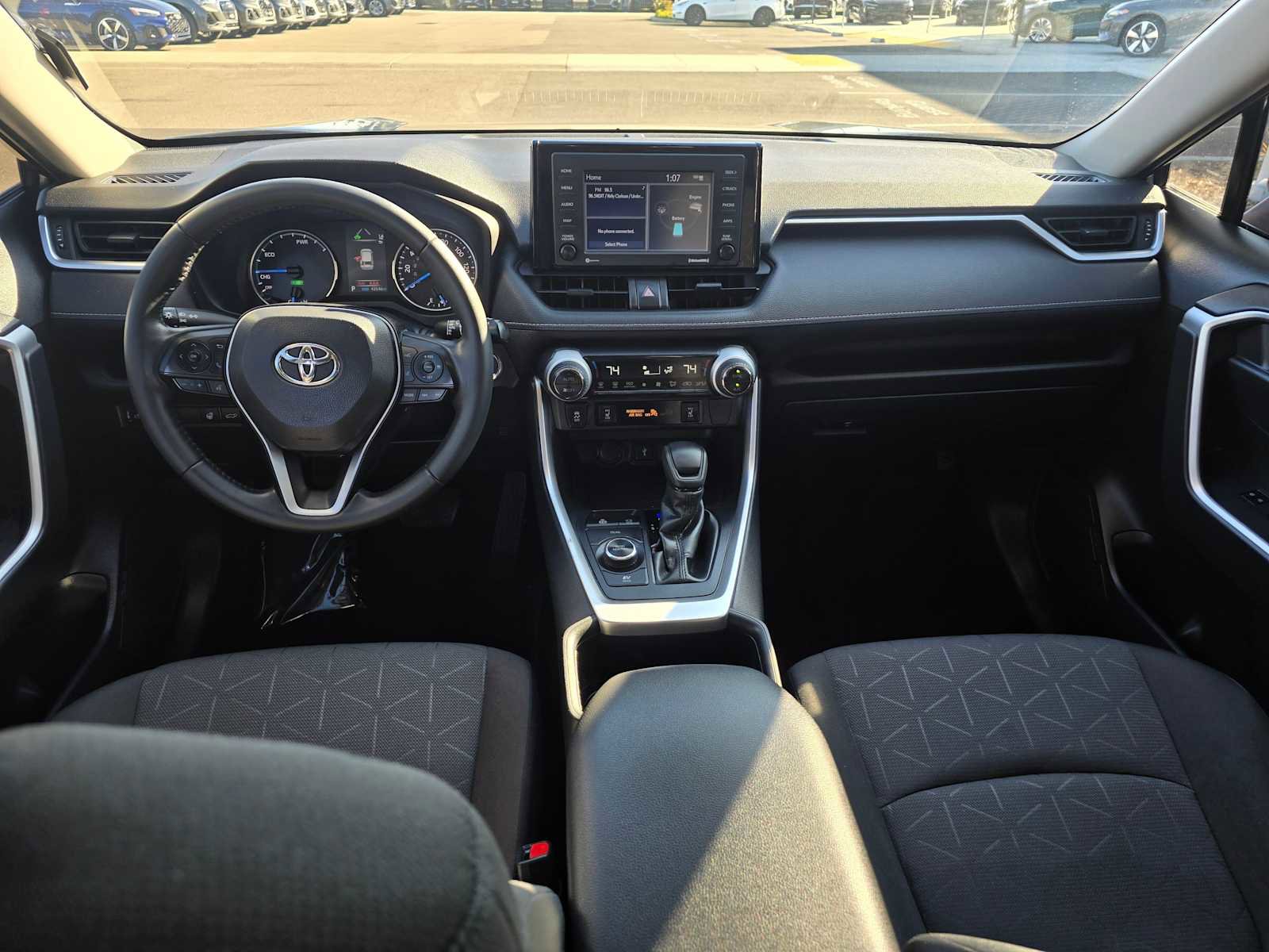 Used 2022 Toyota RAV4 XLE image 20