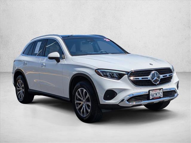 Used 2026 Mercedes-Benz GLC 300 4MATIC image 3