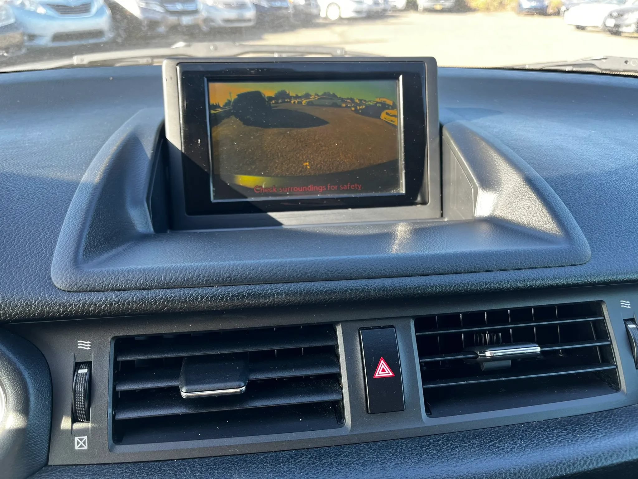 Used 2011 Lexus CT 200h Premium w/ Premium Audio Pkg FWD image 17