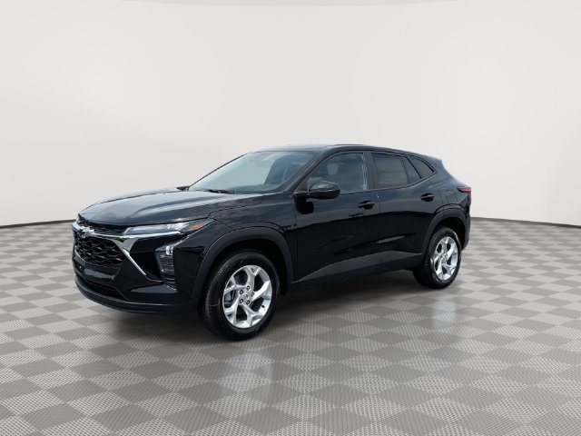 New 2026 Chevrolet Trax LS w/ LS Convenience Package FWD image 5