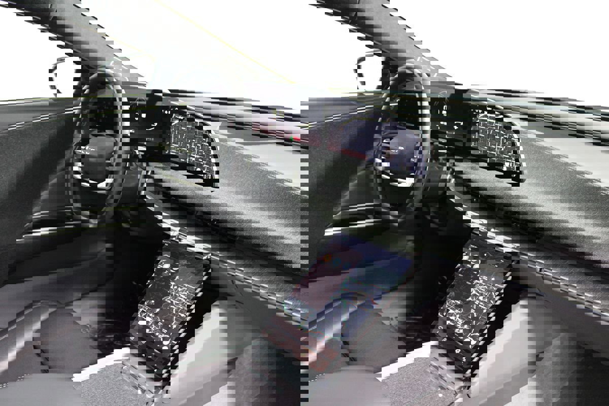 Used 2024 Lucid Air Touring image 14