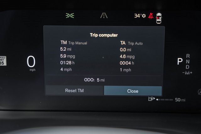 New 2026 Volvo XC60 B5 Plus w/ Protection Package Premier image 39