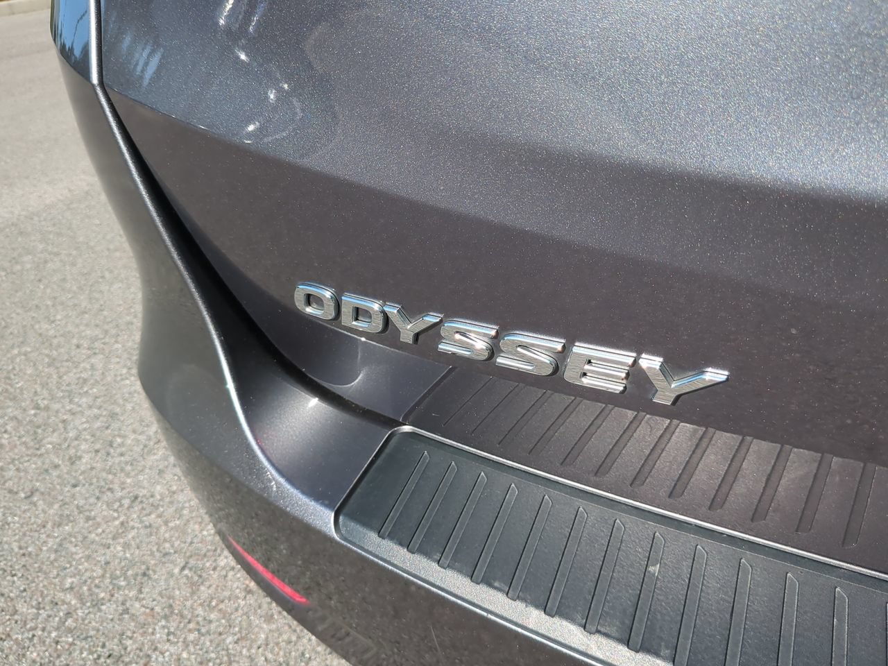 Certified 2024 Honda Odyssey EX-L image 24